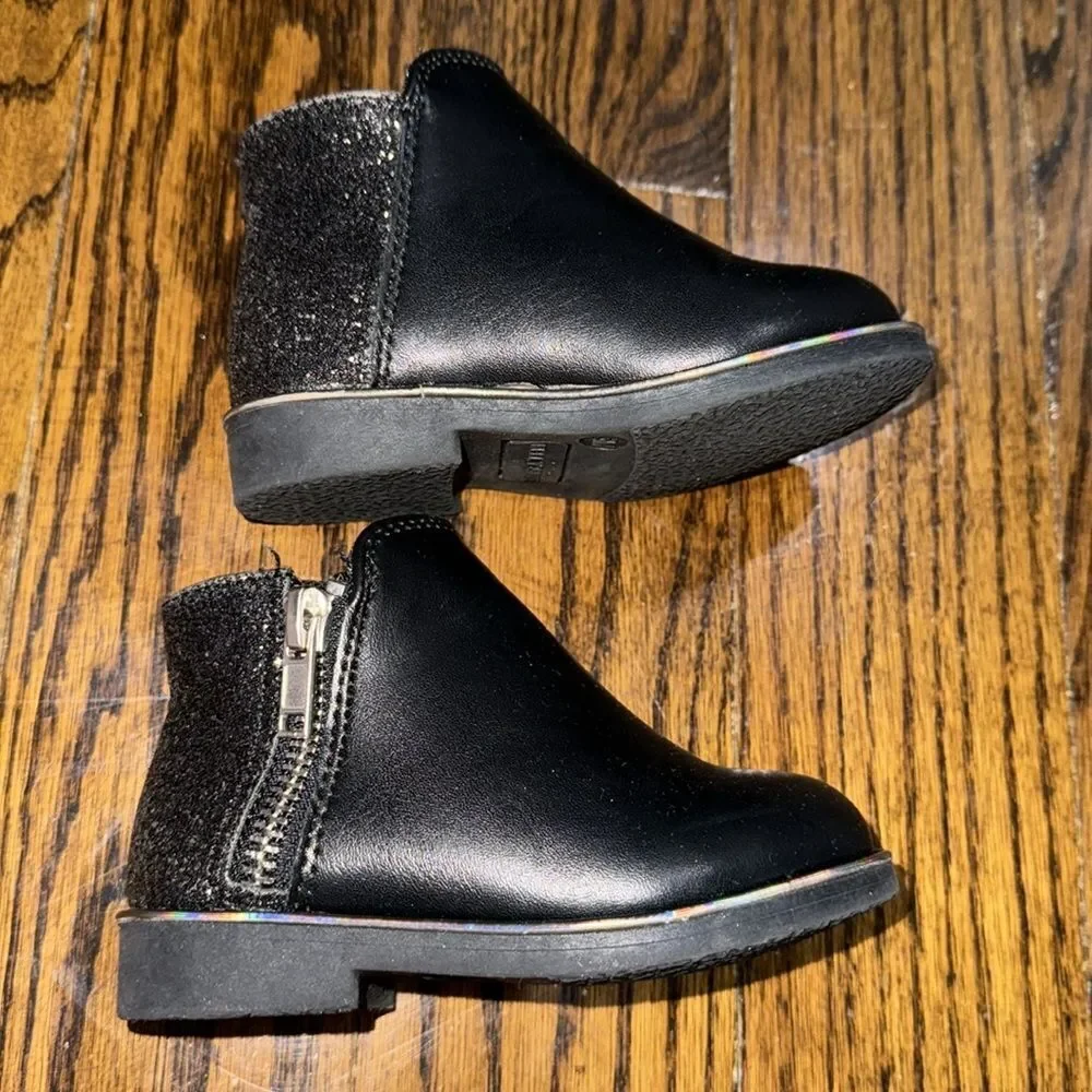 Kelly & Katie Black Glitter Ankle Boots with Side Zipper 6